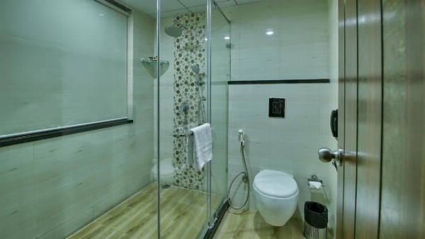 POLO Inn & Suites image 20