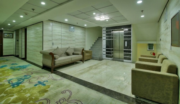 POLO Inn & Suites image 3