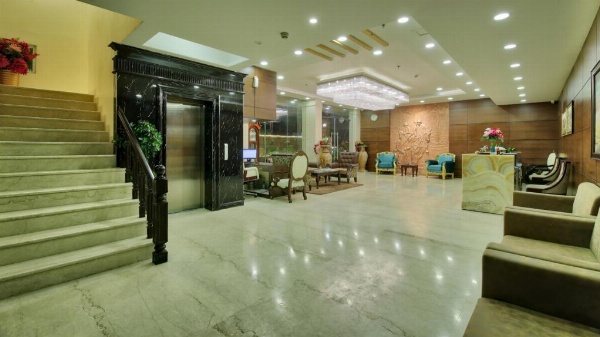 POLO Inn & Suites image 8