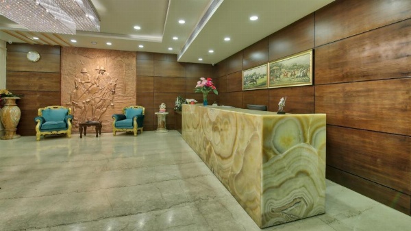 POLO Inn & Suites image 9